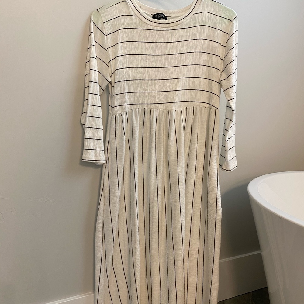 Roolee nursing friendly dress